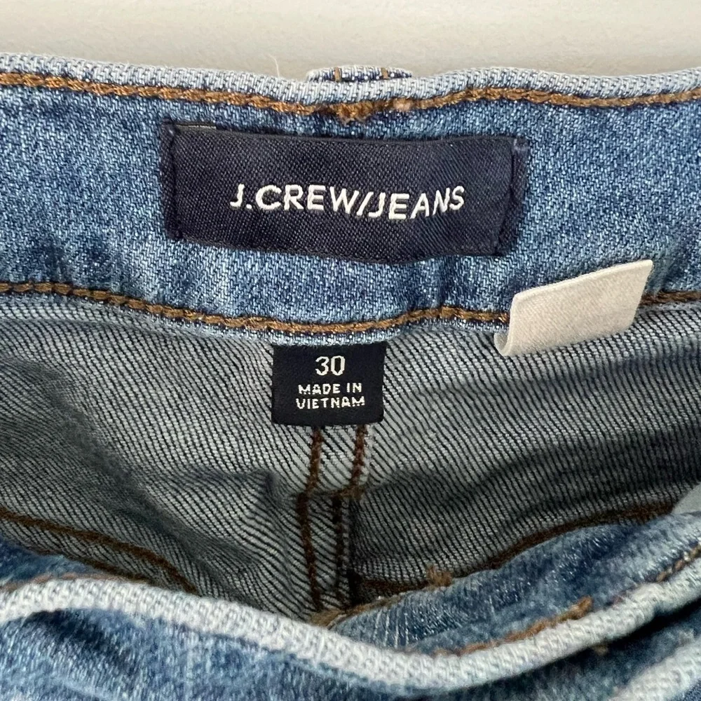 J. Crew High Rise Medium Wash Denim Short Size 30